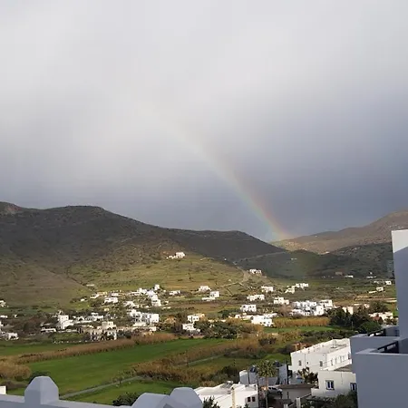 מלון Rita's Place 2*