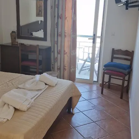 Rita's Place איוס חורה