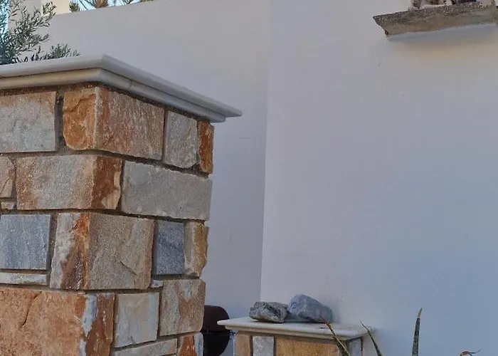 호텔 Rita's Place 2*