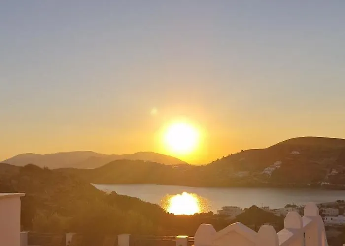 Rita's Place Hotell 2*