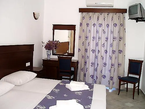 Rita's Place Hotell Ios